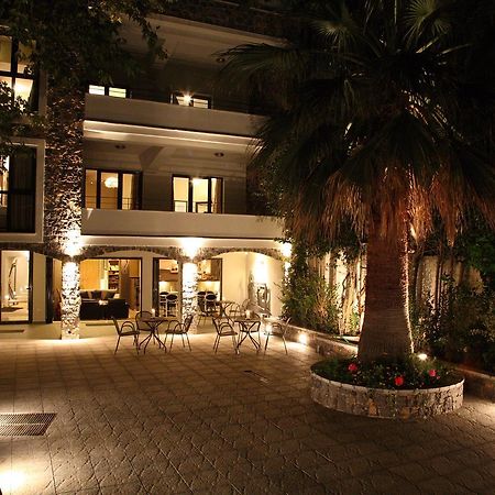 Mousiko Pandoxeio Hotell Steni Dhirfios Eksteriør bilde