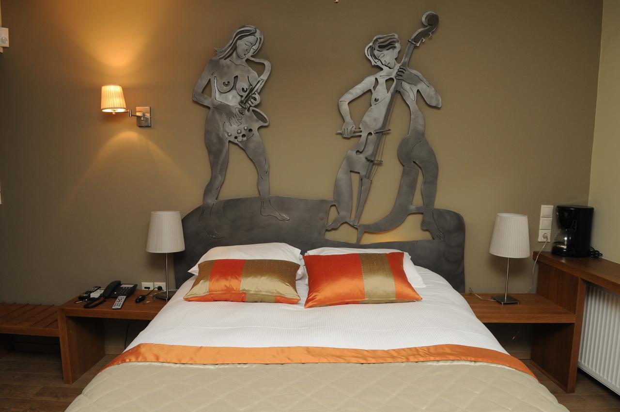 Mousiko Pandoxeio Hotell Steni Dhirfios Rom bilde